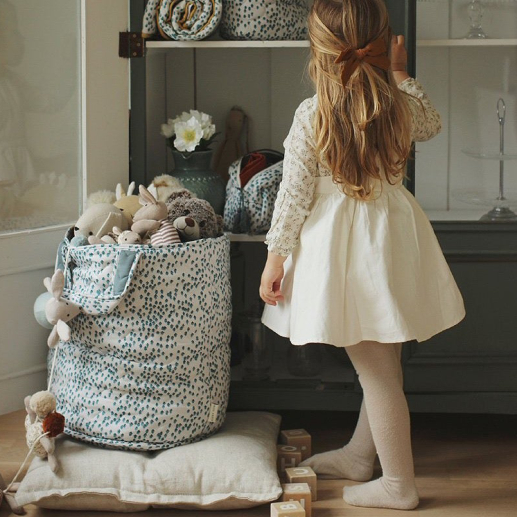 Girl and Avery Row toys